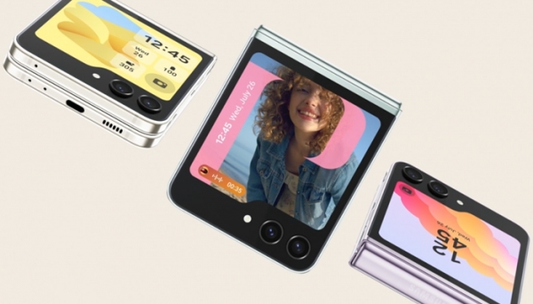 Galaxy Z Flip 5 Image: Samsung