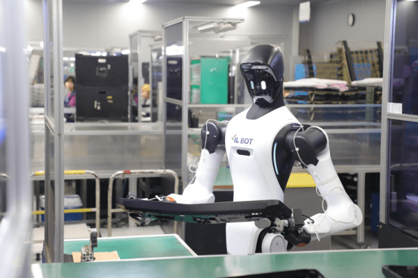 ILBOT H2 bei Galaxy Robot Park eingeführt