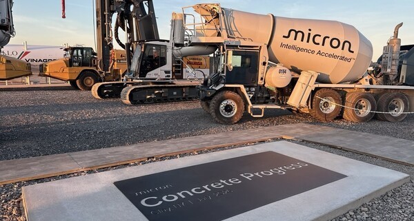 Micron holds a ceremonial first concrete pour for its semiconductor fabrication plant in Clay, New York. (Photo: Micron)