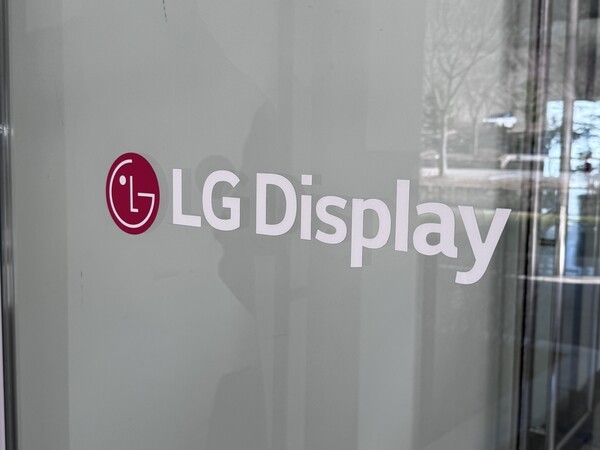 LG Display returned to a cumulative operating profit in the first half despite seasonal weakness and one-off costs related to workforce optimization. (Photo: THE ELEC)