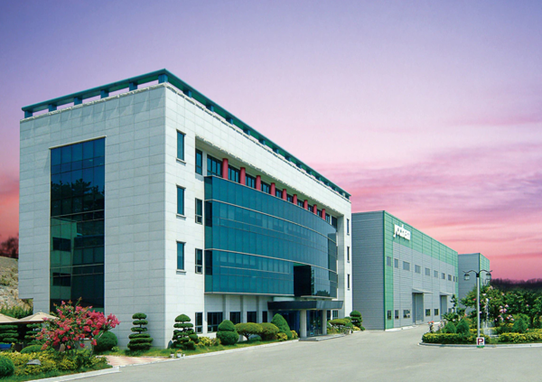 YC CHEM Returns to Profit in Q2 as Semiconductor Materials Sales Grow